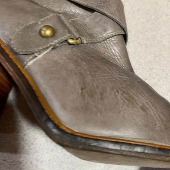 Boutique 9 BTCharissa gray leather knee boots - Picture 10 of 12